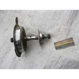 Moyeu arrière Ø 118 mm.