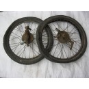 paire de roue de triporteur