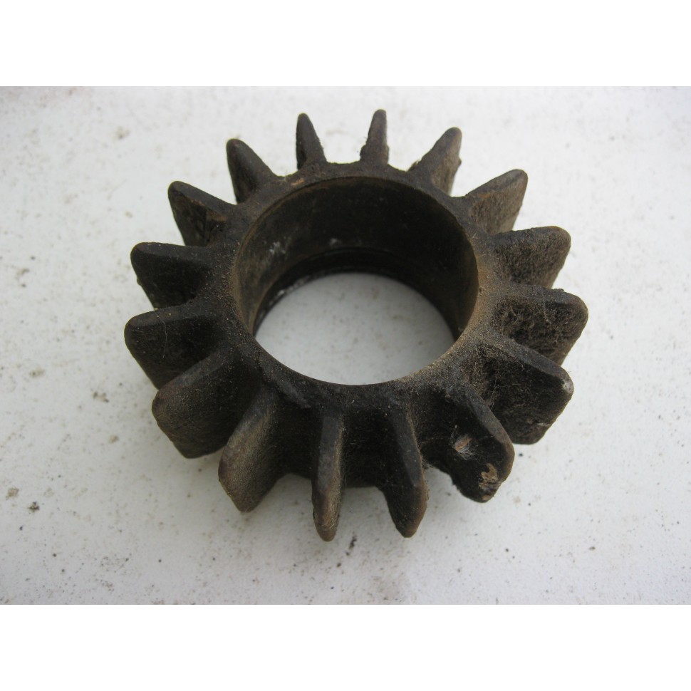 Ecrou d'échappement ZURCHER 125 ALCYON