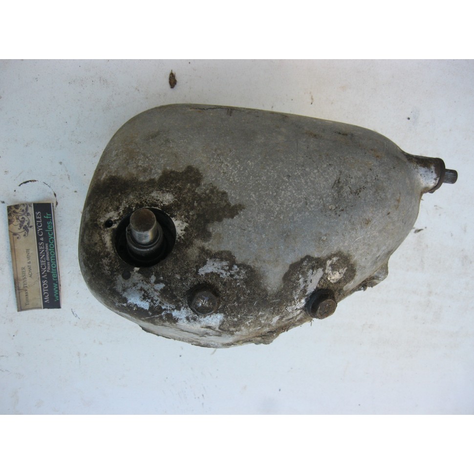 carter d'embrayage PEUGEOT 125. (3V)