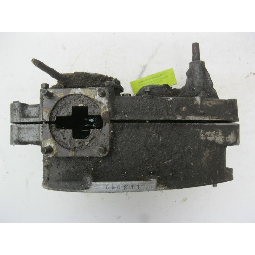 carter moteur PEUGEOT 125 ( 4V)