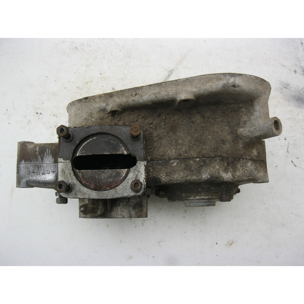 carter de bas moteur PEUGEOT 125 (3 V)