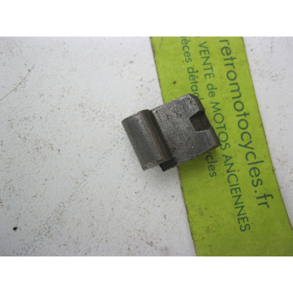 rochet  de kick MONET GOYON 125 S6V