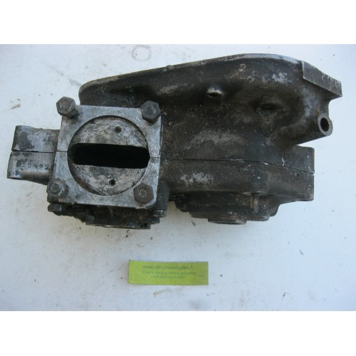 carter de bas moteur PEUGEOT 125 (3 V)