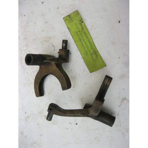 fourchettes MOTOBECANE type 125 / 175 Z