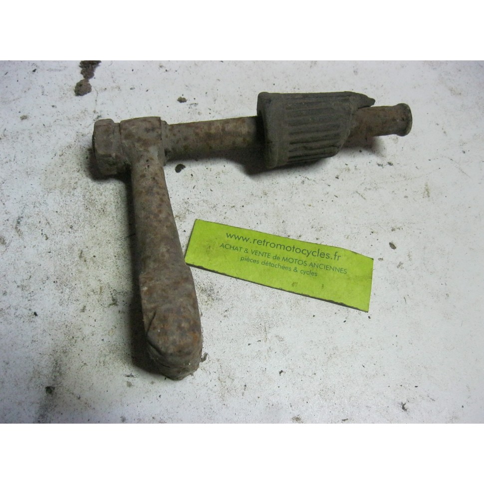 repose pieds PEUGEOT