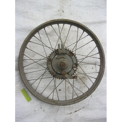 roue arri&egrave;re PEUGEOT 100 type 54