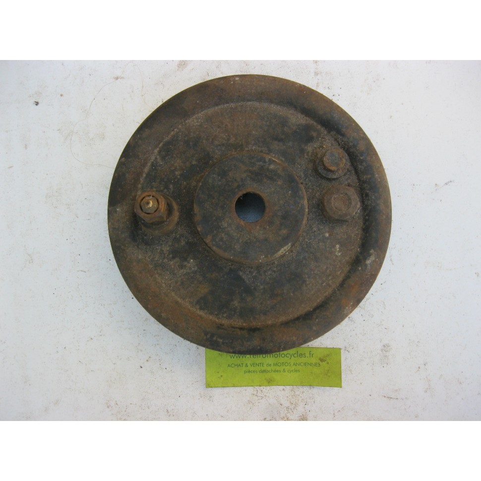 flasque de frein Ø 138 mm.