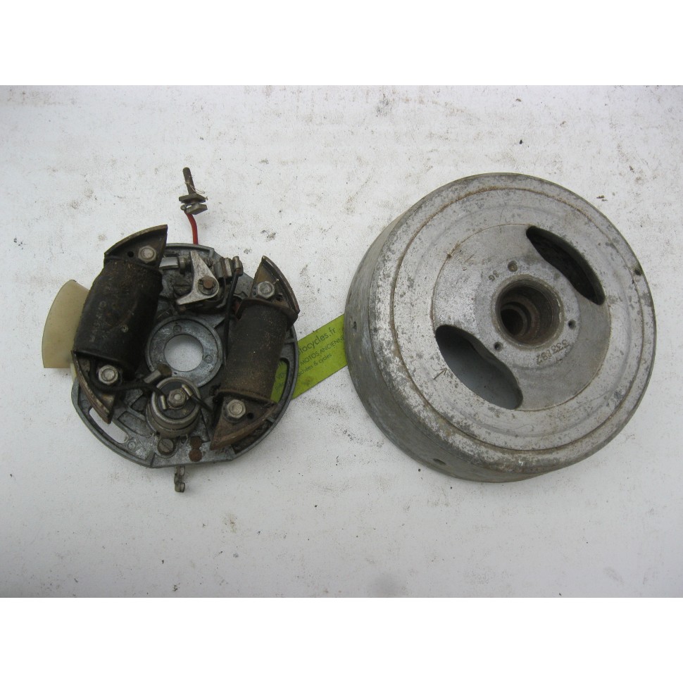 volant magnétique MAGNETO FRANCE type AP11 6V 30W