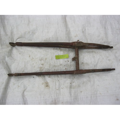 Fourche 250 / 350 PEUGEOT P108, P107