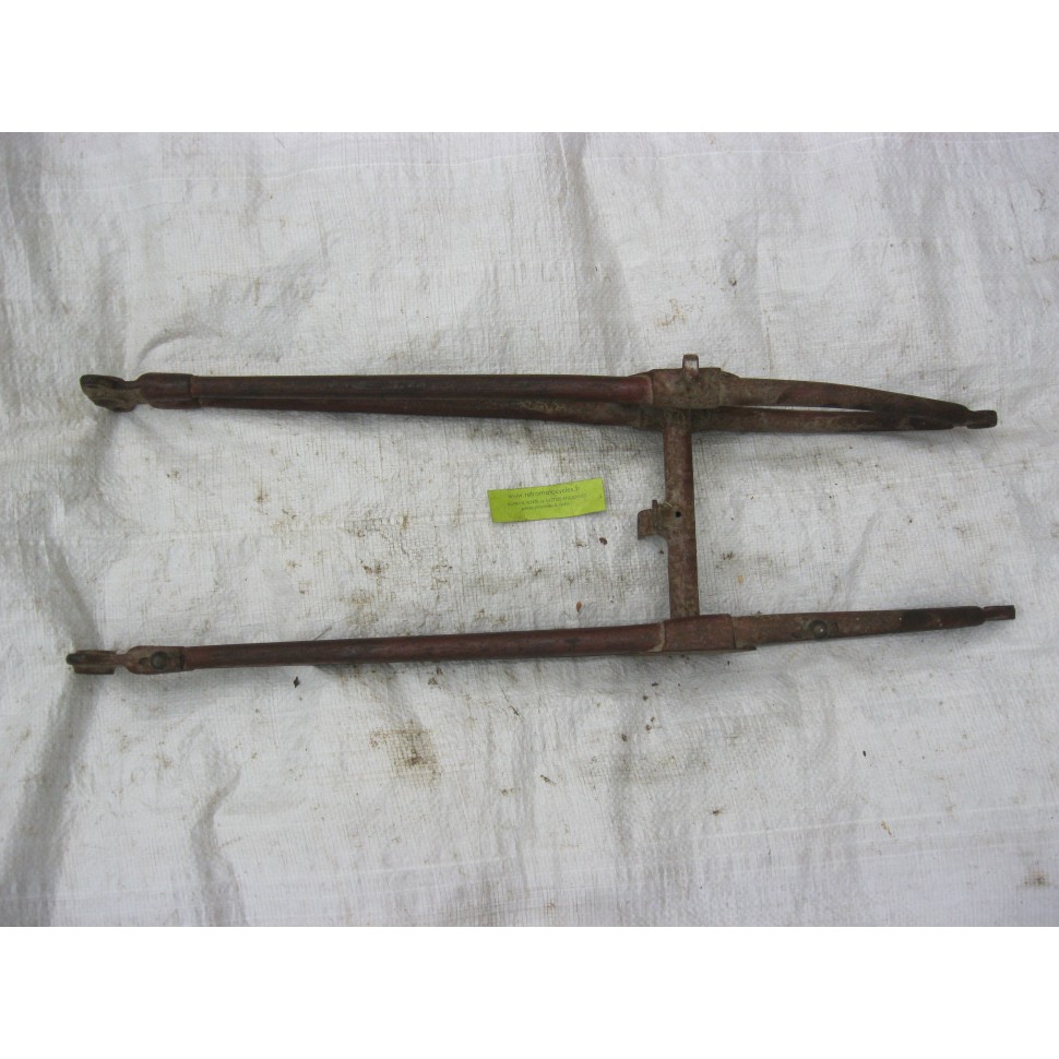 Fourche 250 / 350 PEUGEOT P108, P107
