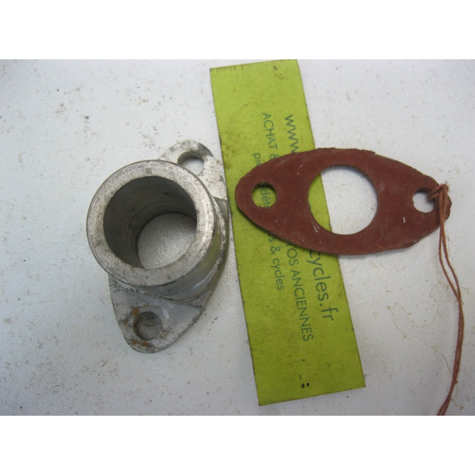 Pipe d'admission 100 PEUGEOT. N.O.S.