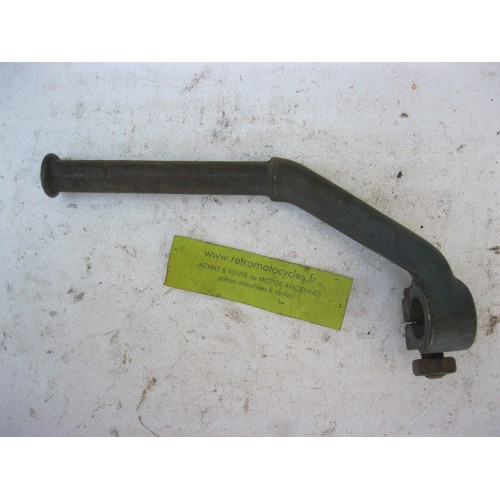 Repose pied AUTOMOTO 125 AV