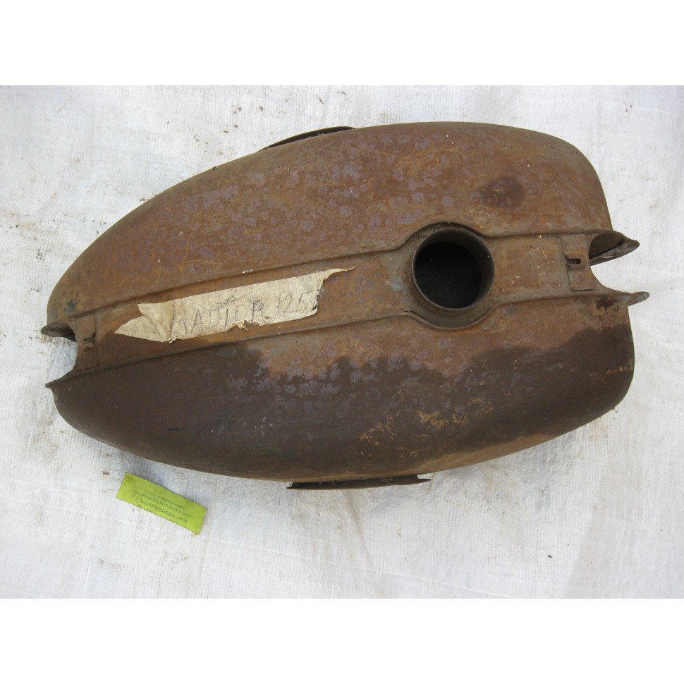 Réservoir "Mottaz" d'essence RADIOR 125