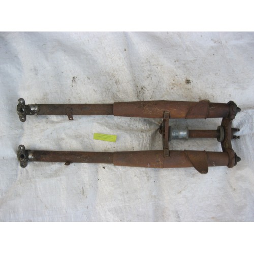 fourche PEUGEOT 125