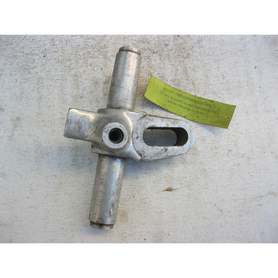 support de roue MOTOBECANE 175 Z2C. N.O.S.