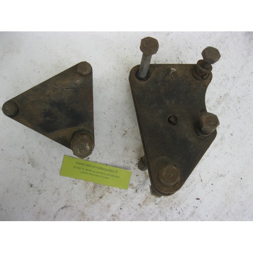 support moteur AMC , GUILLER 125 G87