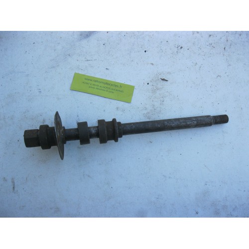 axe de roue TERROT 125