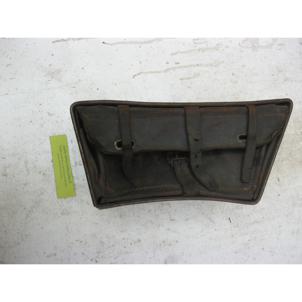 boite à outils cuir "sous la selle"