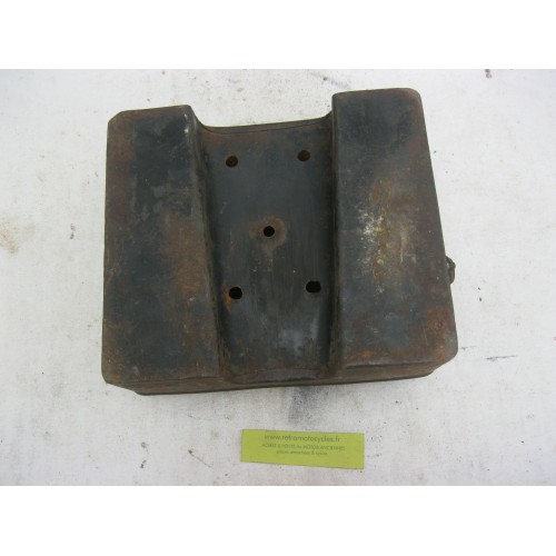 boite à outils f