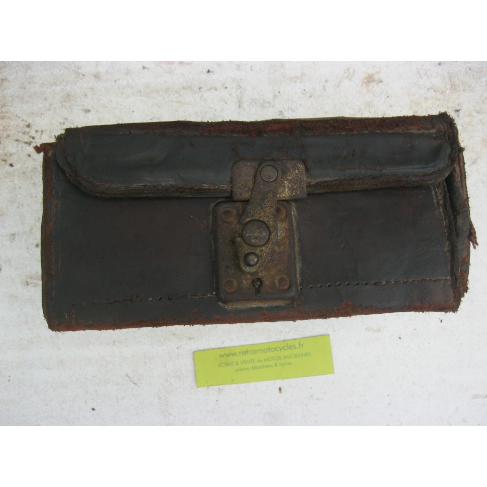 boite à outils cuir