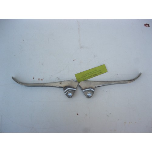 Paire de leviers AMAC (tôle)