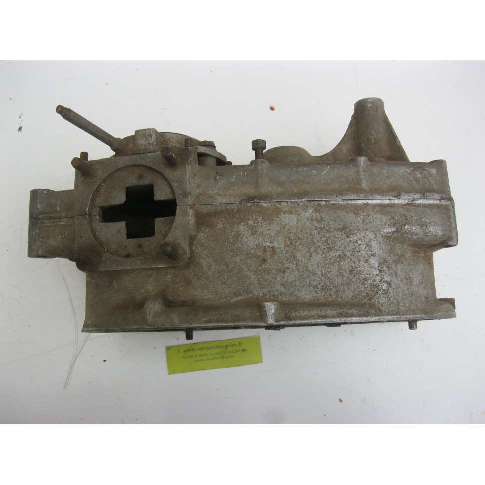carter de bas moteur PEUGEOT 125 (4V)