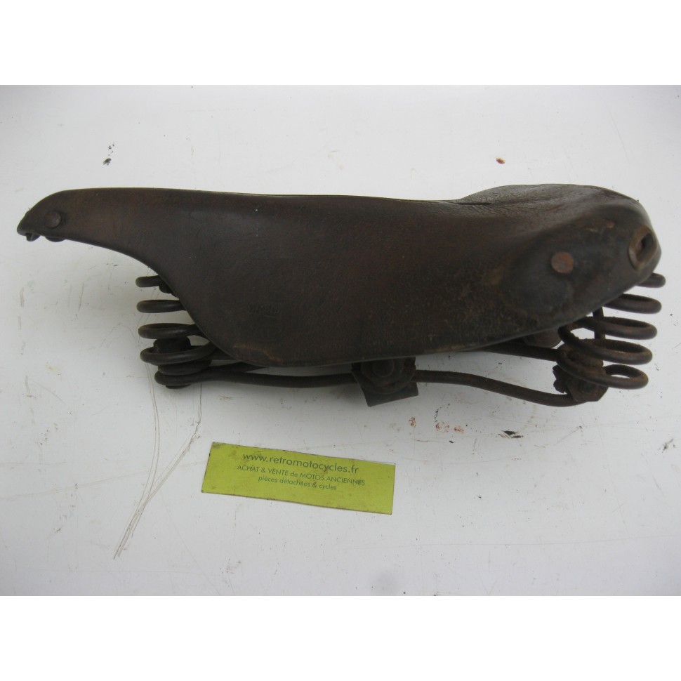 selle de vélo PEUGEOT, ancêtre