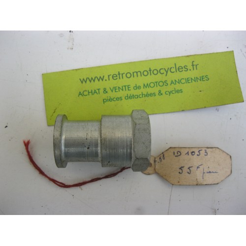 écrou de roue  PEUGEOT 125. N.O.S
