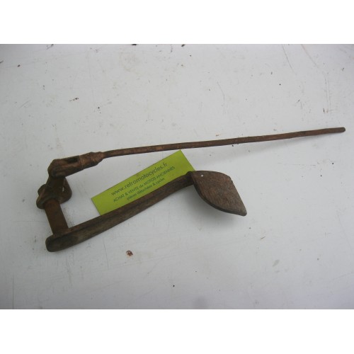 p&eacute;dale de frein MOTOBECANE 125 D45