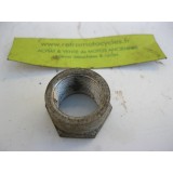 ecrou d'axe de roue TERROT 125. N.O.S.
