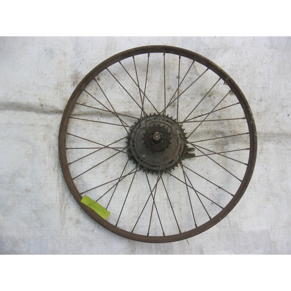 roue arrière PEUGEOT 100 CL2