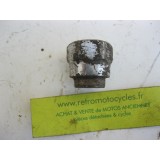 ecrou 14 x 1.25 à gauche