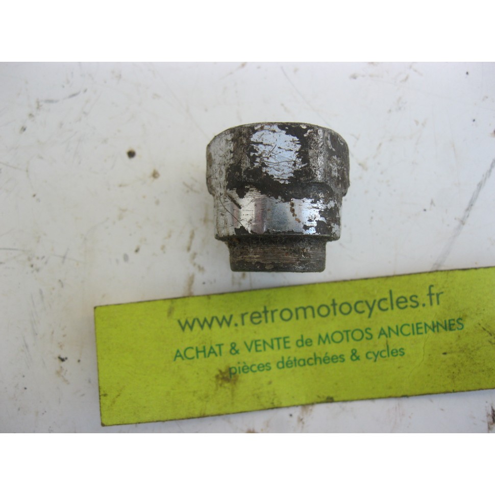 ecrou 14 x 1.25 à gauche