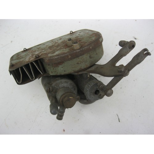 Carter de cha&icirc;ne 125 / 175 PEUGEOT (c&ocirc;t&eacute; droit)
