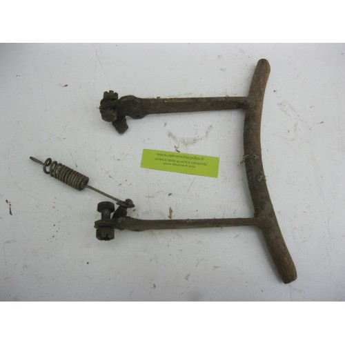 b&eacute;quille MOTOBECANE 125 D45 A