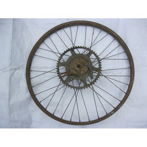 roue arri&egrave;re MOTOBECANE AV3, 600B