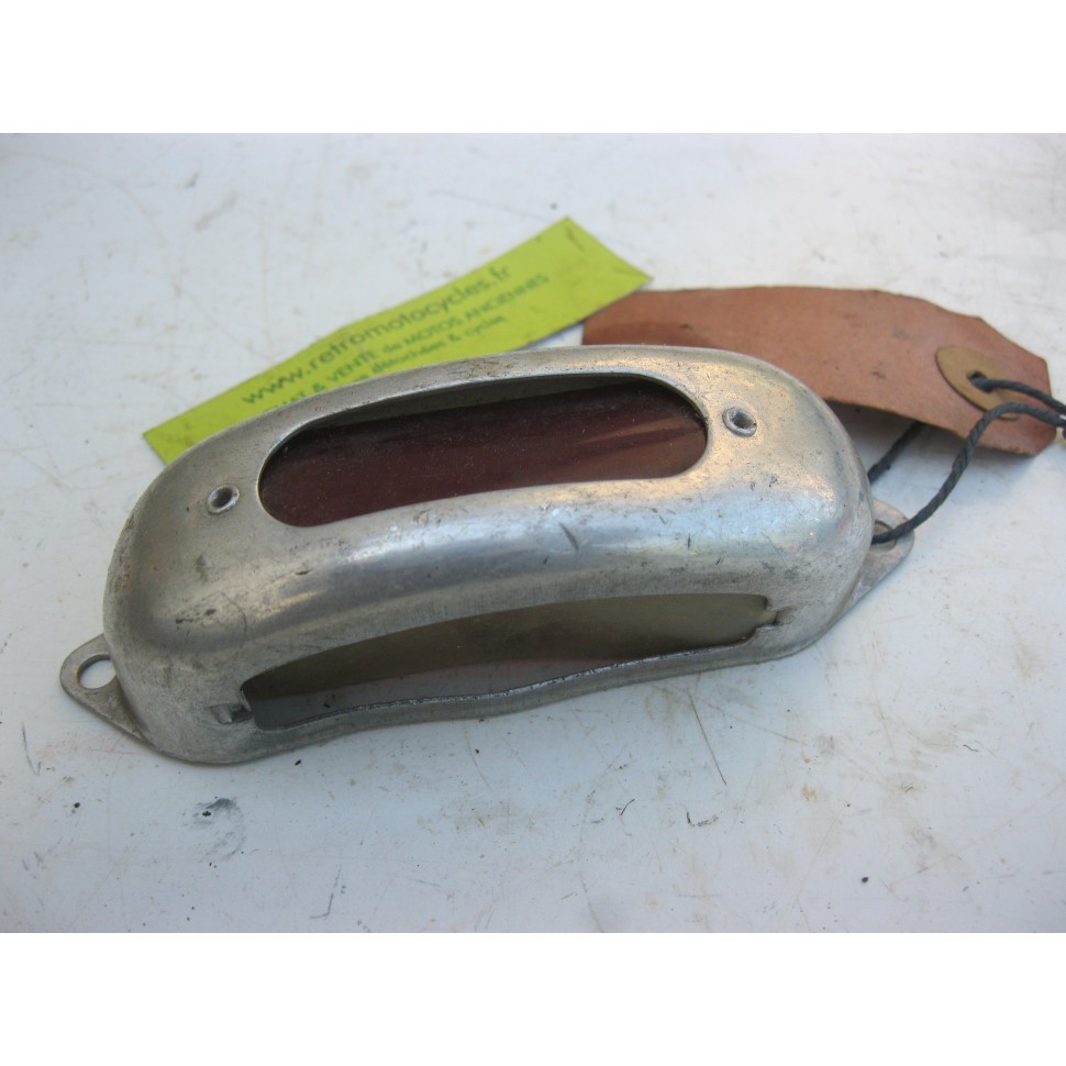 feu rouge pour plaque d'immatriculation  MOTOBECANE. N.O.S.