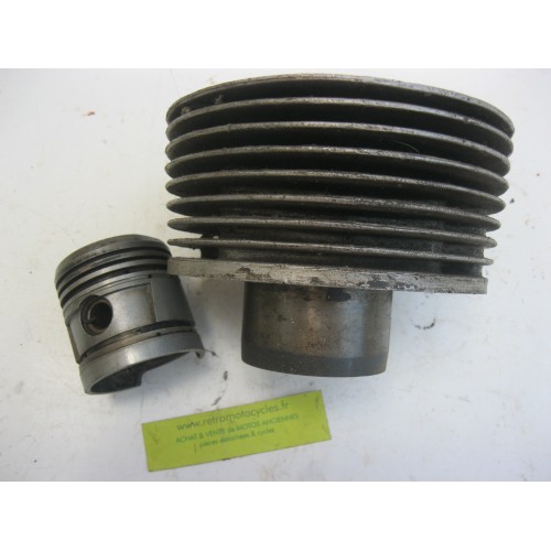 cylindre / piston MOTOBECANE 125 Z