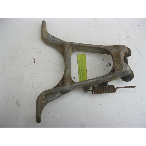 b&eacute;quille PEUGEOT 125 56TS