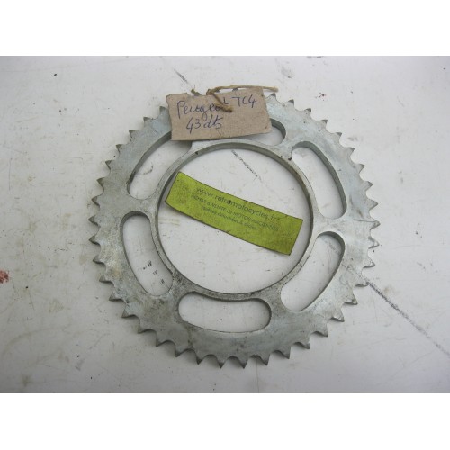 couronne 43 dents. N.O.S.