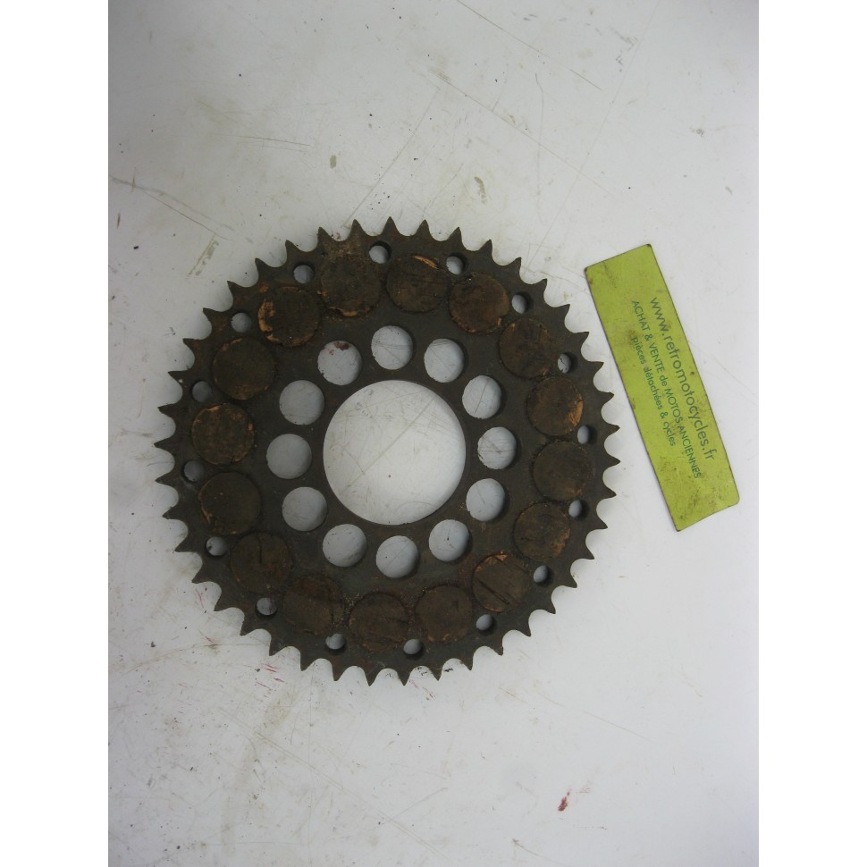 disque d'embrayage. N.O.S.