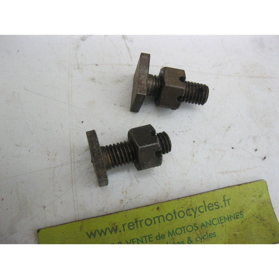 vis de reservoir MOTOBECANE. N.O.S.