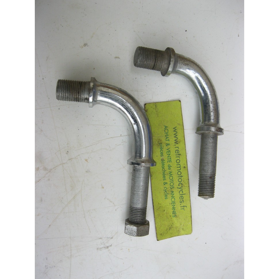 support de guidon MOTOBECANE 125 / 175 . N.O.S.