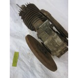 moteur MOTO RHONE à courroie. Ancêtre