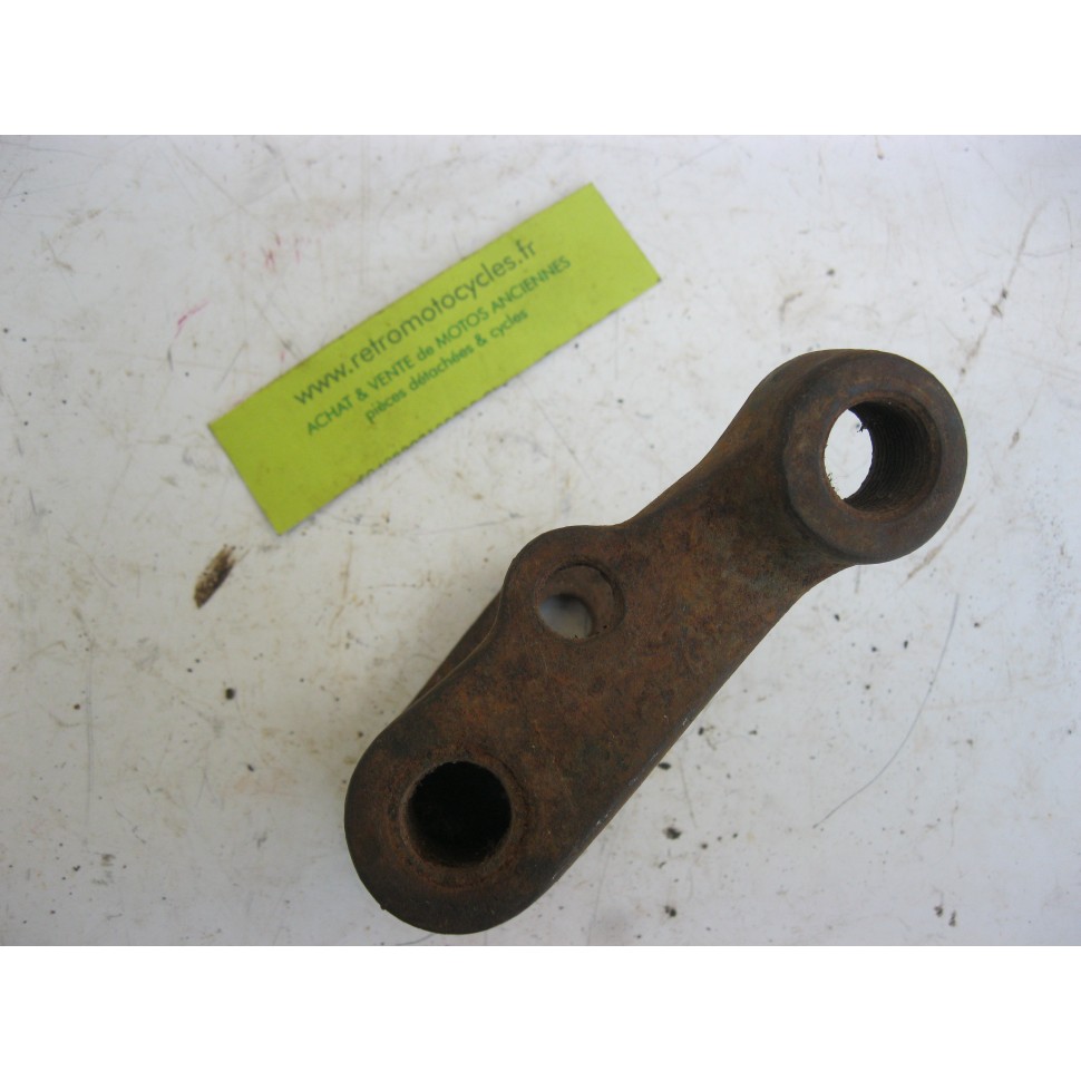 support de repose pieds PEUGEOT P109, P110