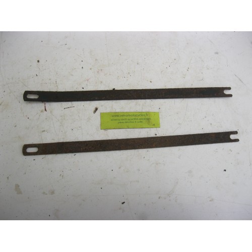 tringle de garde boue arrière PEUGEOT 125 type 56