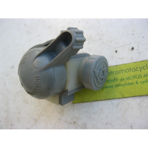 interrupteur MOTOBECANE 125 , 175. N.O.S.