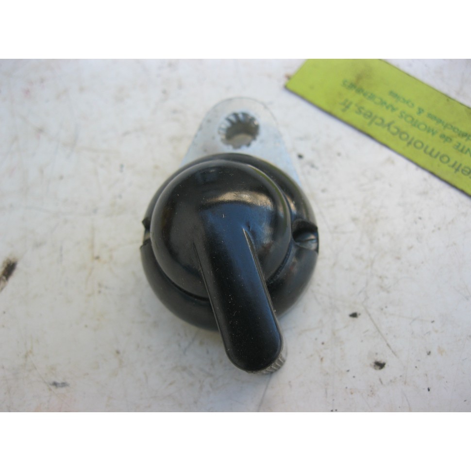interrupteur  MOTOBECANE 125 , 175. N.O.S.
