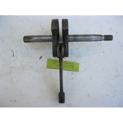 Ecrou d'échappement PEUGEOT 125 / 175